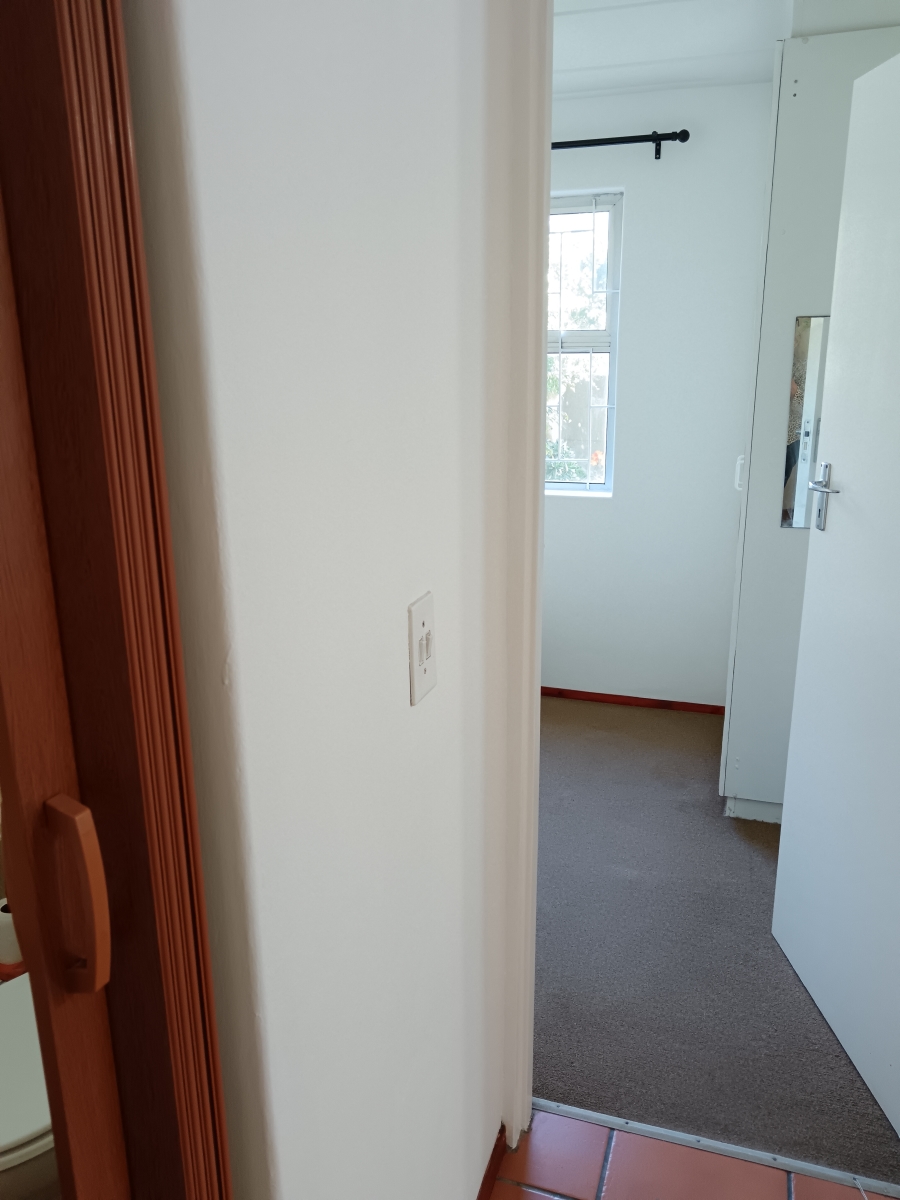 To Let 2 Bedroom Property for Rent in West Beach Western Cape